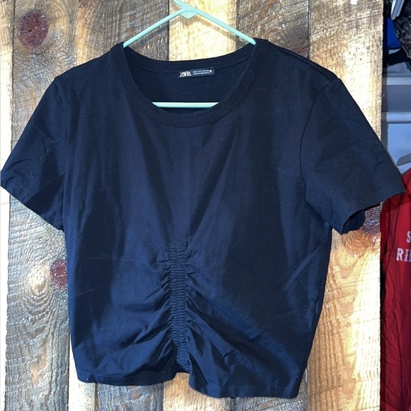 Zara semi crop tshirt - Picture 1 of 1
